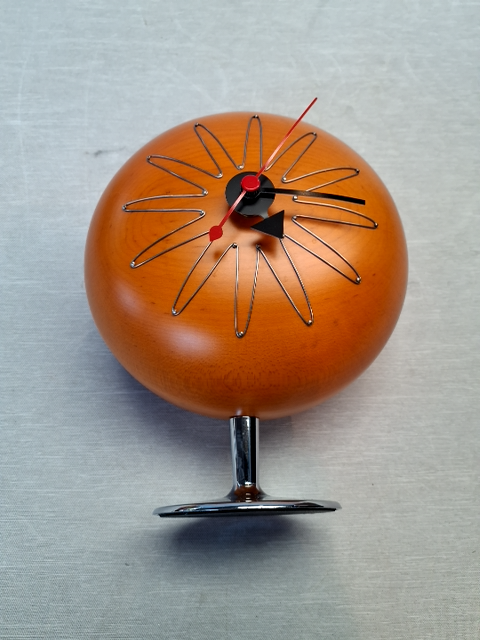 Pill Desk Clock
